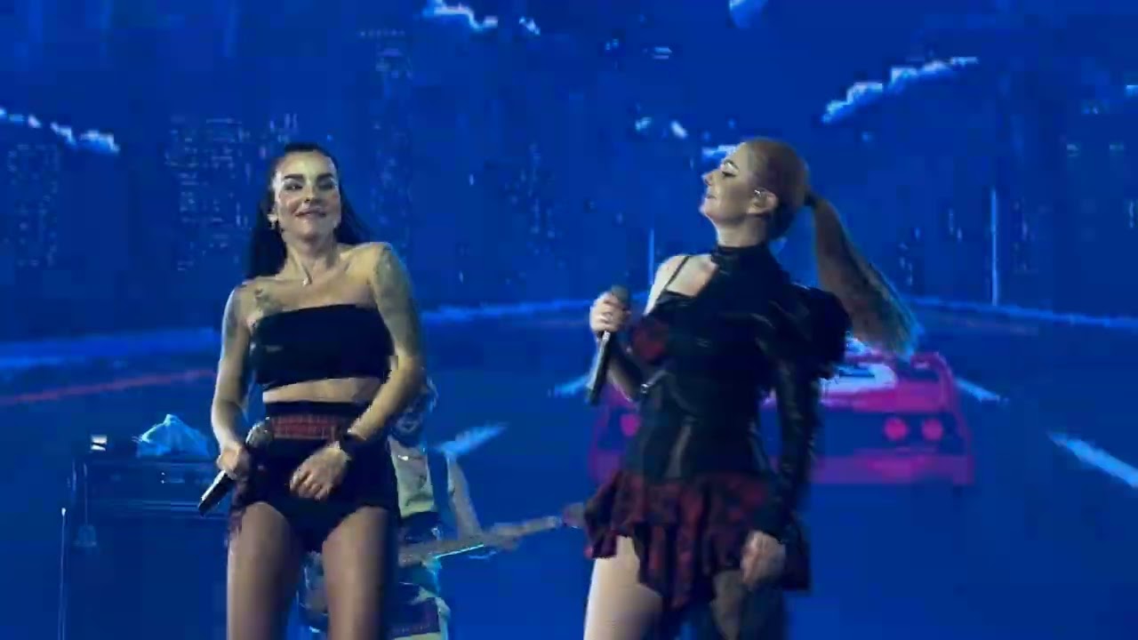 t.A.T.u. - Нас не догонят