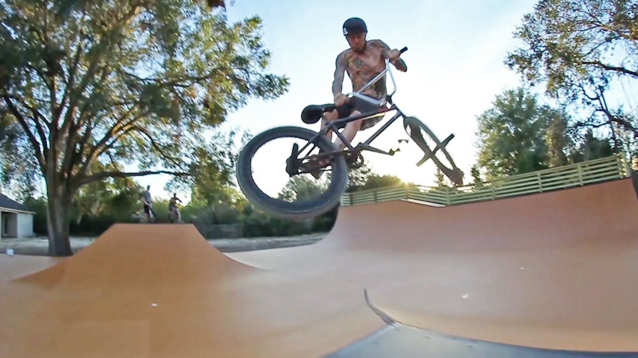 BACKYARD BMX PARK FIRST SESSION!