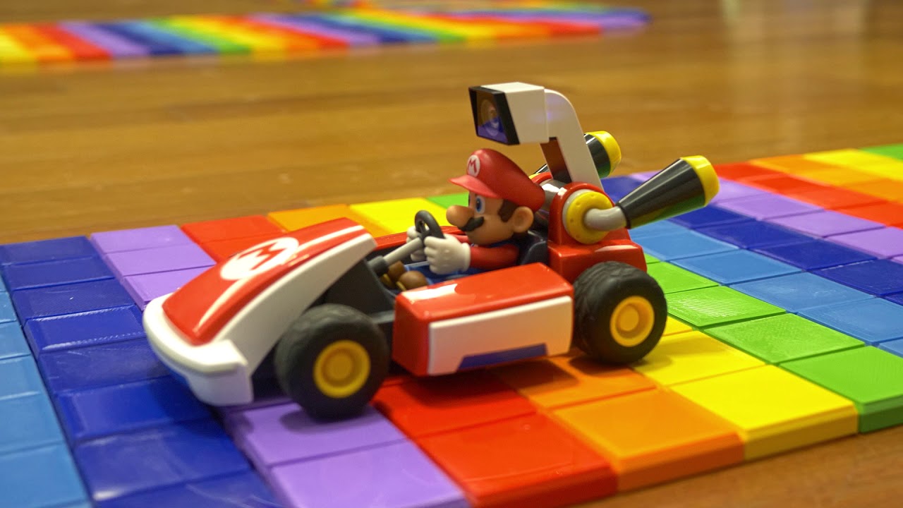 3D printed Rainbow Road for the new Mario Kart Live!