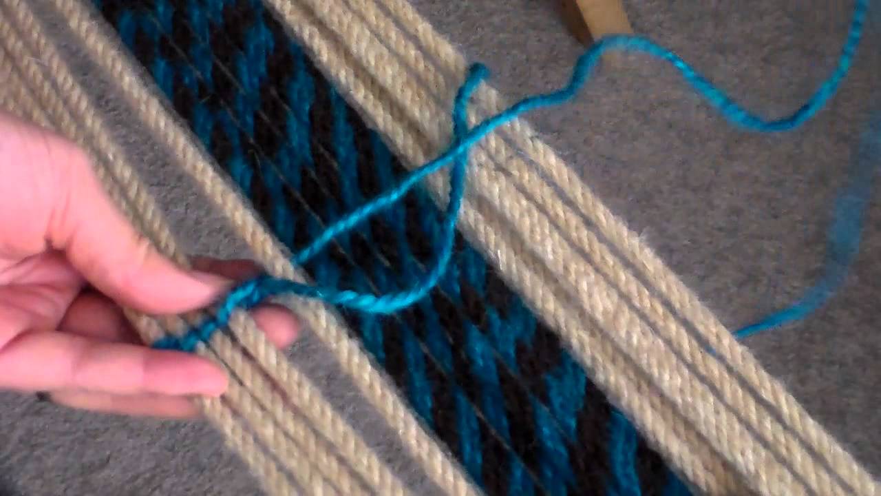 How to Make a Mohair Cinch (Starting the d-rings)