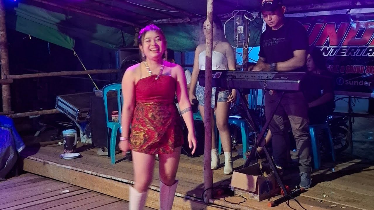 NANA LAWAR lagu Dayak Mali live cover ce aling