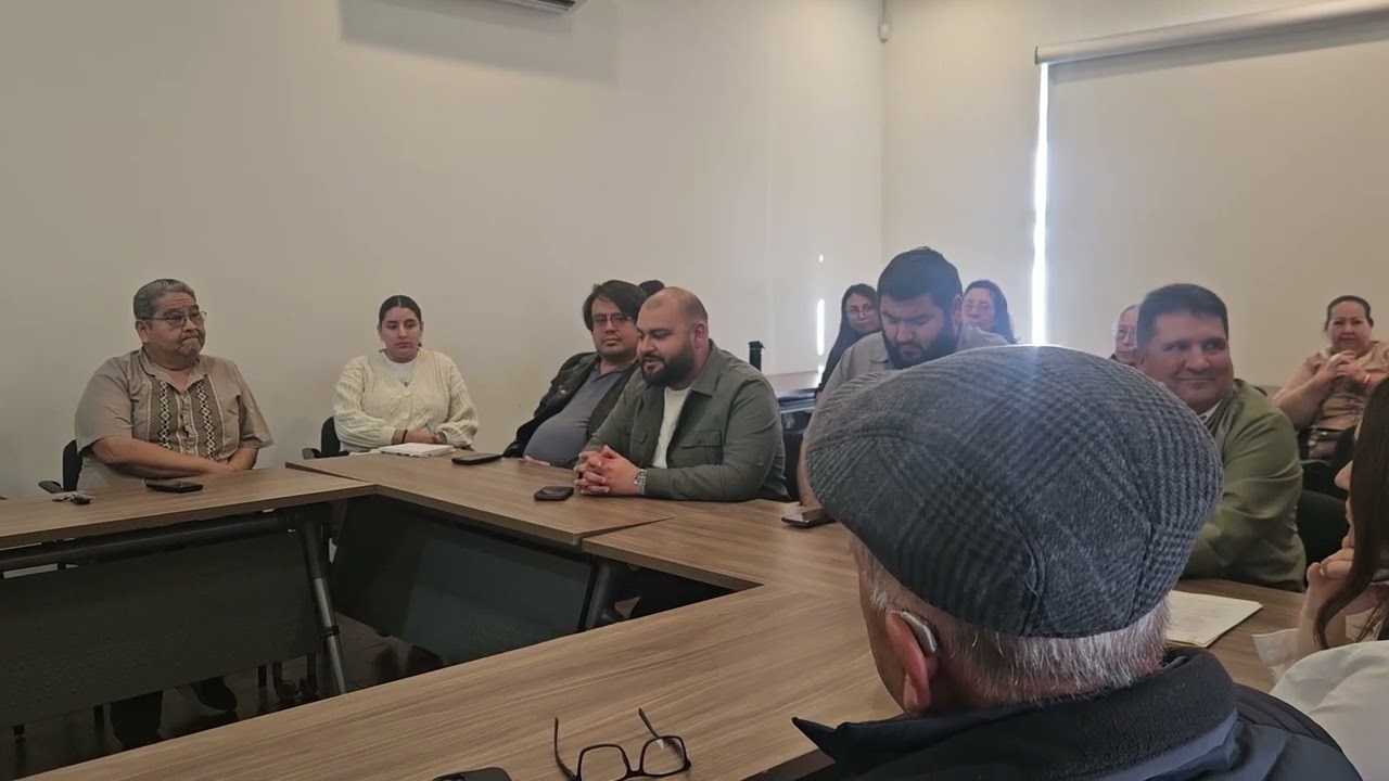 Autoridades del Ayuntamiento de Tecate se reúnen con comerciantes de la Zona Centro