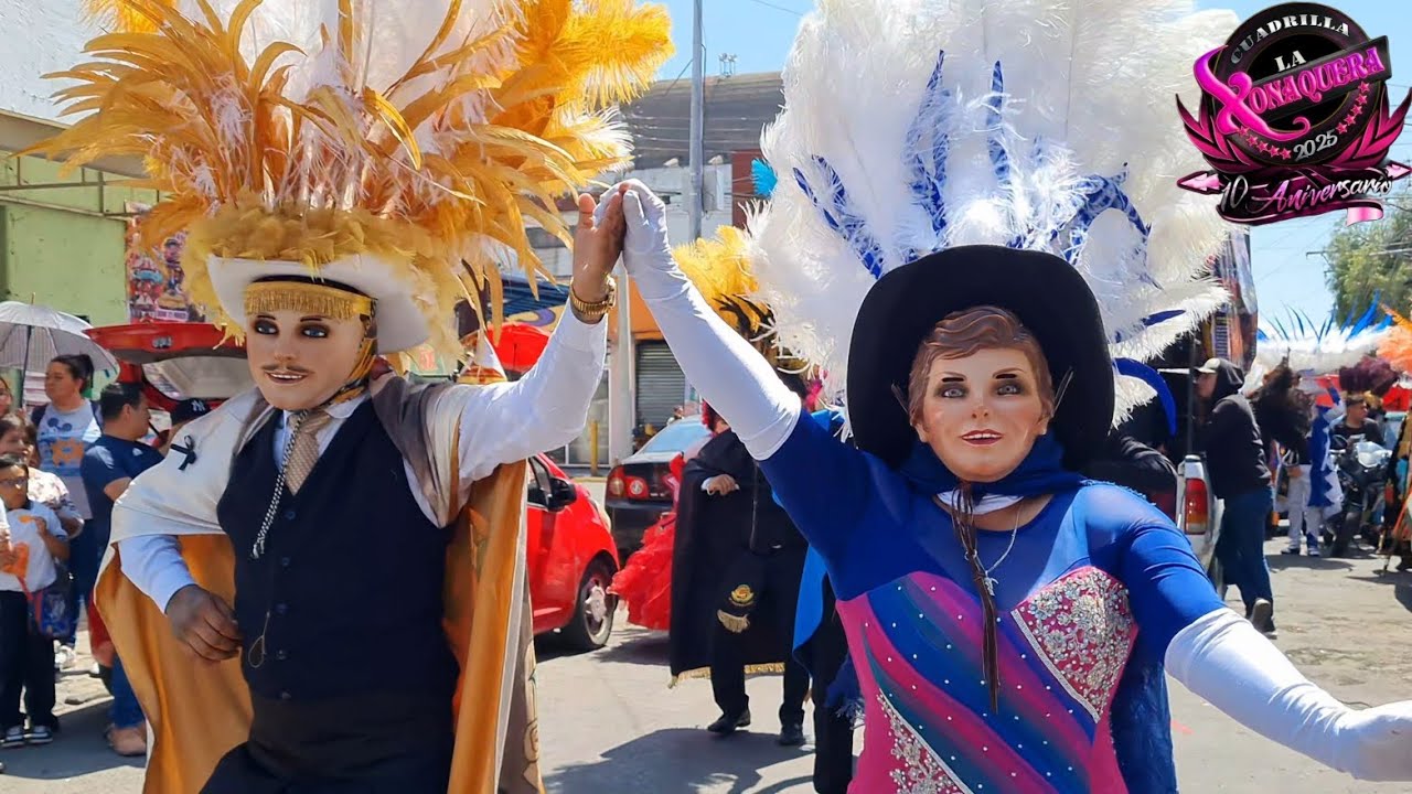 Martes de carnaval con los huehues de la Xonaquera