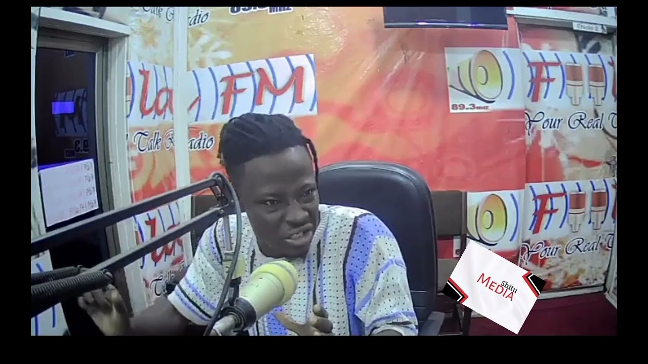 [Watch]Fancy Gadam Bless Young Sky With a Verse On His Yet To Be Released Song