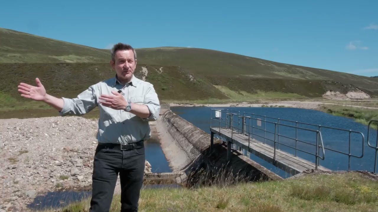 Dry river beds - the shocking impact of the Tummel Scheme on the Spey