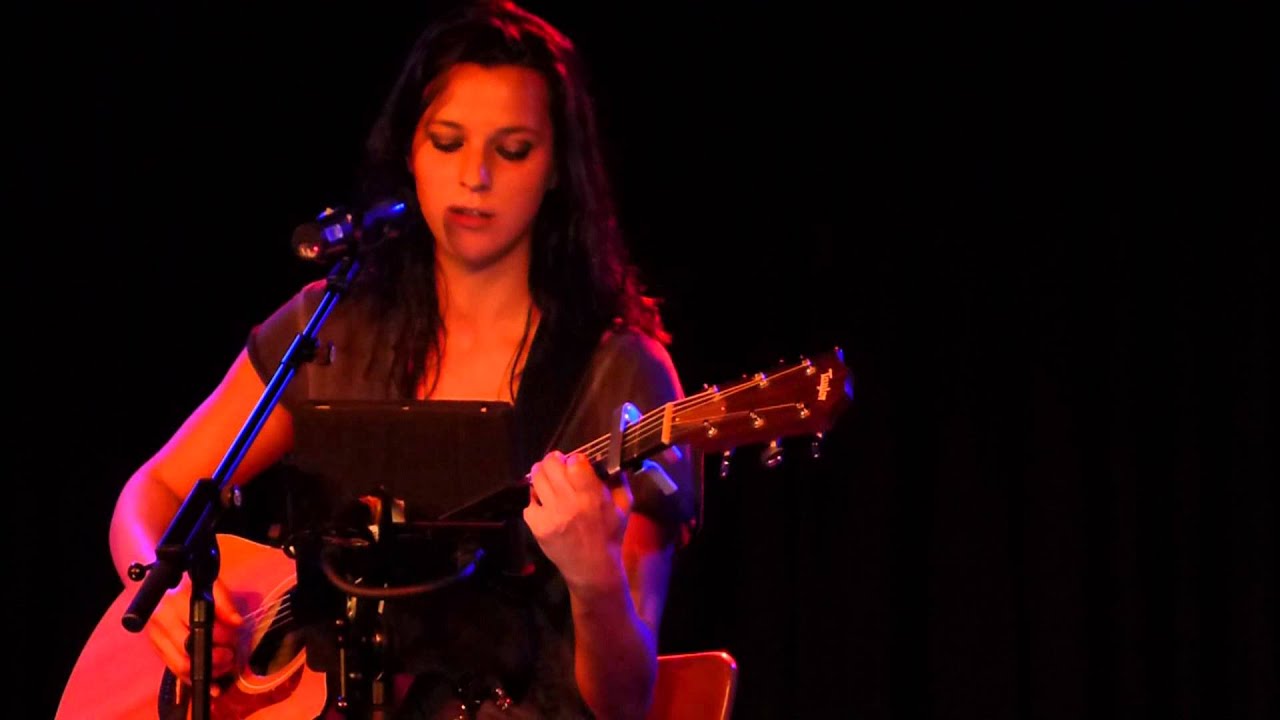 Aude Henneville  reprise improvisée de 