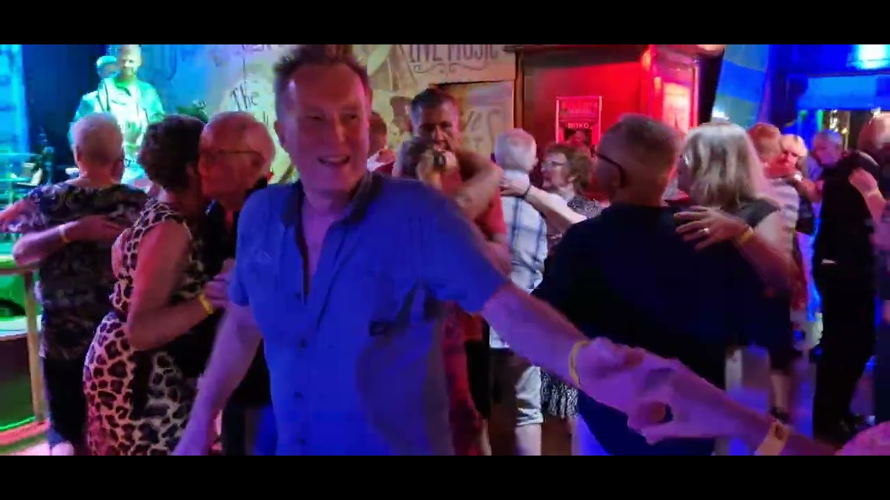 Amanda med Donnez på Bora Bora Puerto Rico Gran Canaria Dansnytt Hilde Arntzen