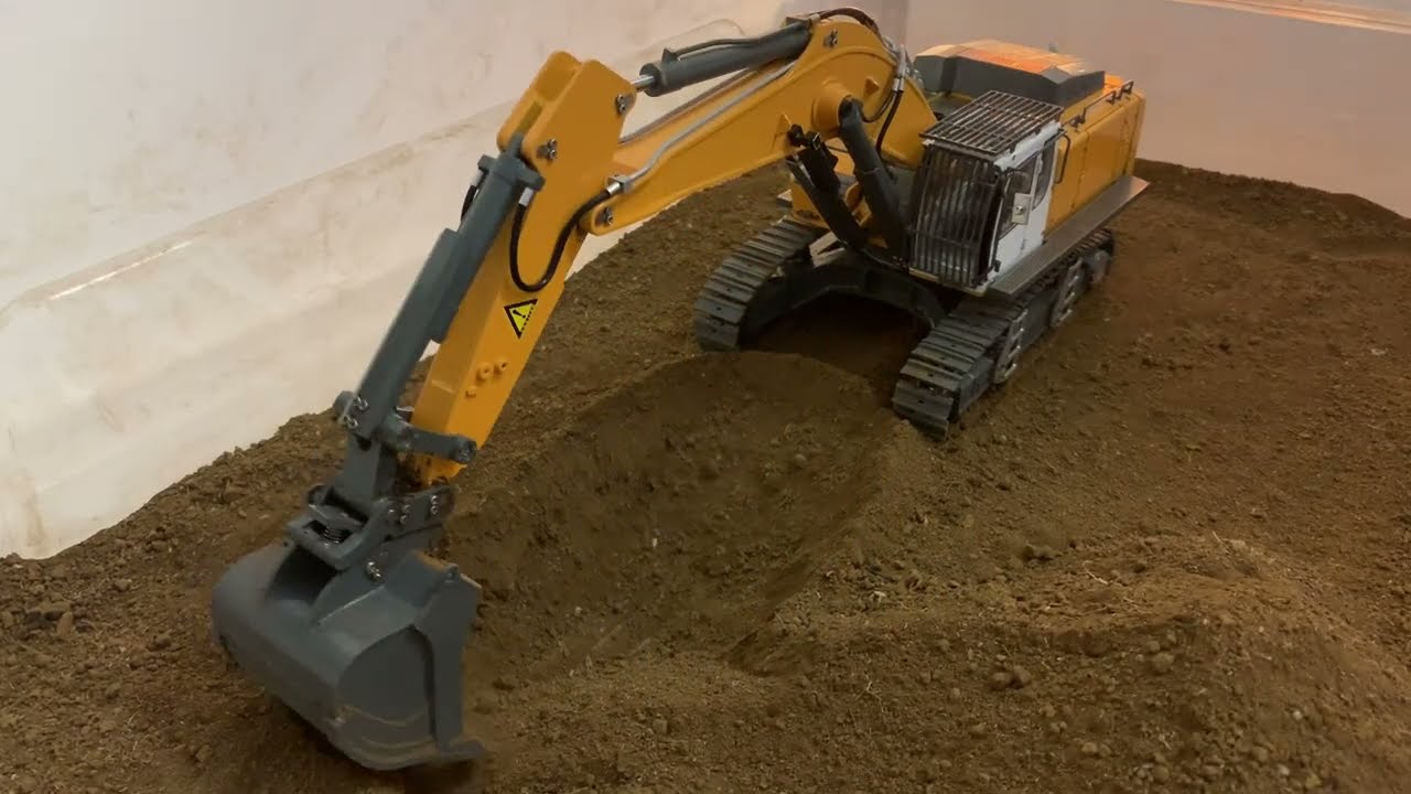 HYD R970 small trench LONG version