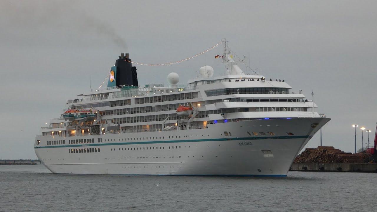 MS AMADEA in Wismar