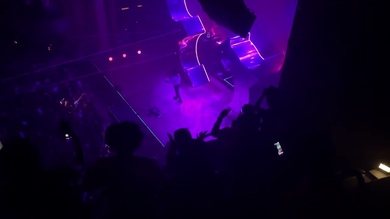Steve Lacy - Cody Freestyle (live) New Orleans 10-24-22