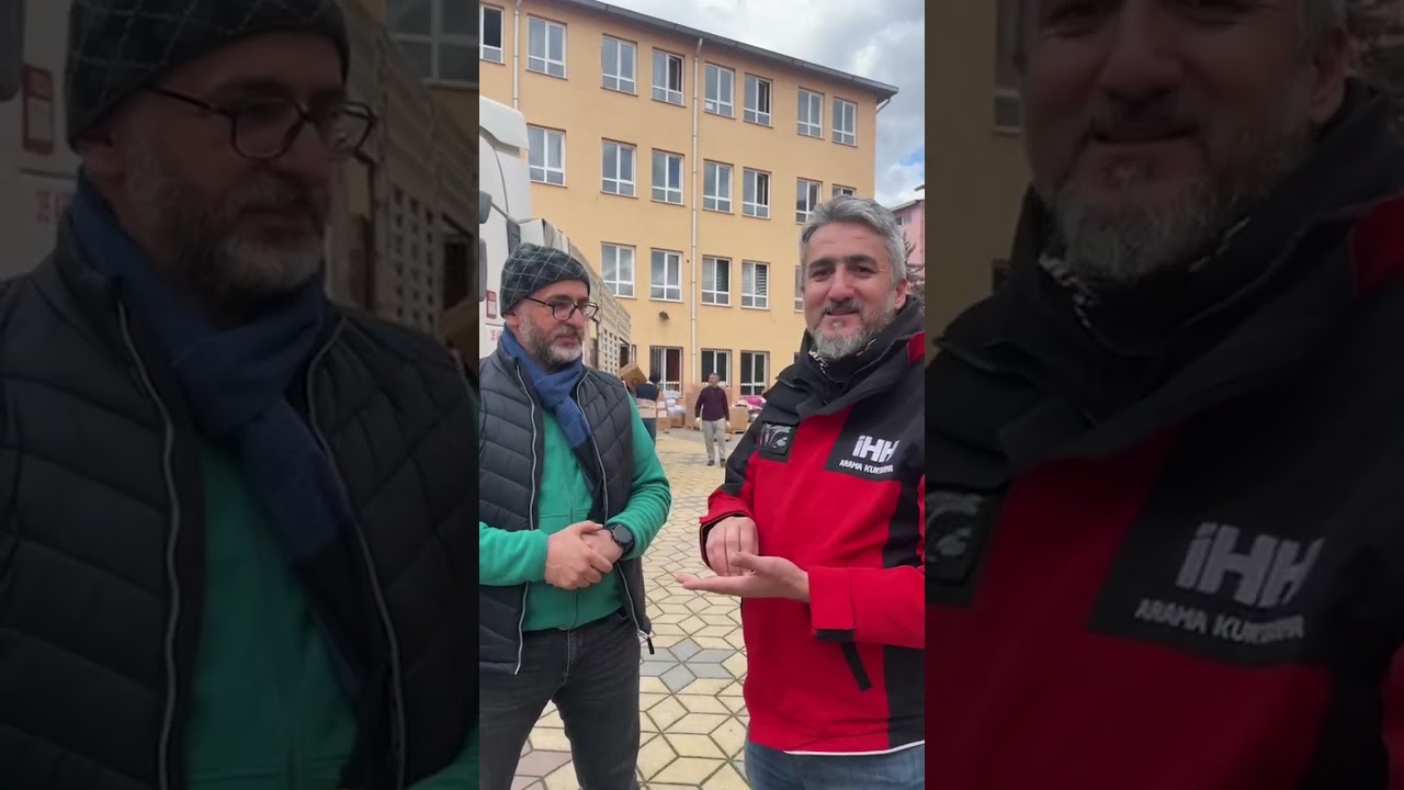 Sakarya İHH İl Y&ouml;netim Kurulu &Uuml;yesi Ali Akıllı deprem b&ouml;lgesinden bildirdi