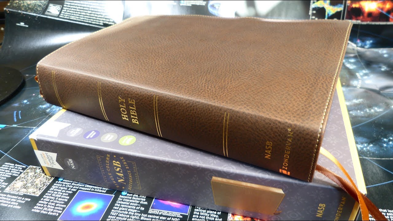 NASB Single Column Reference Bible with Comfort Print Typeface