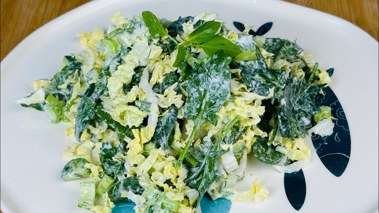 Everyone Is Obsessed With This Creamy Green Salad!😋