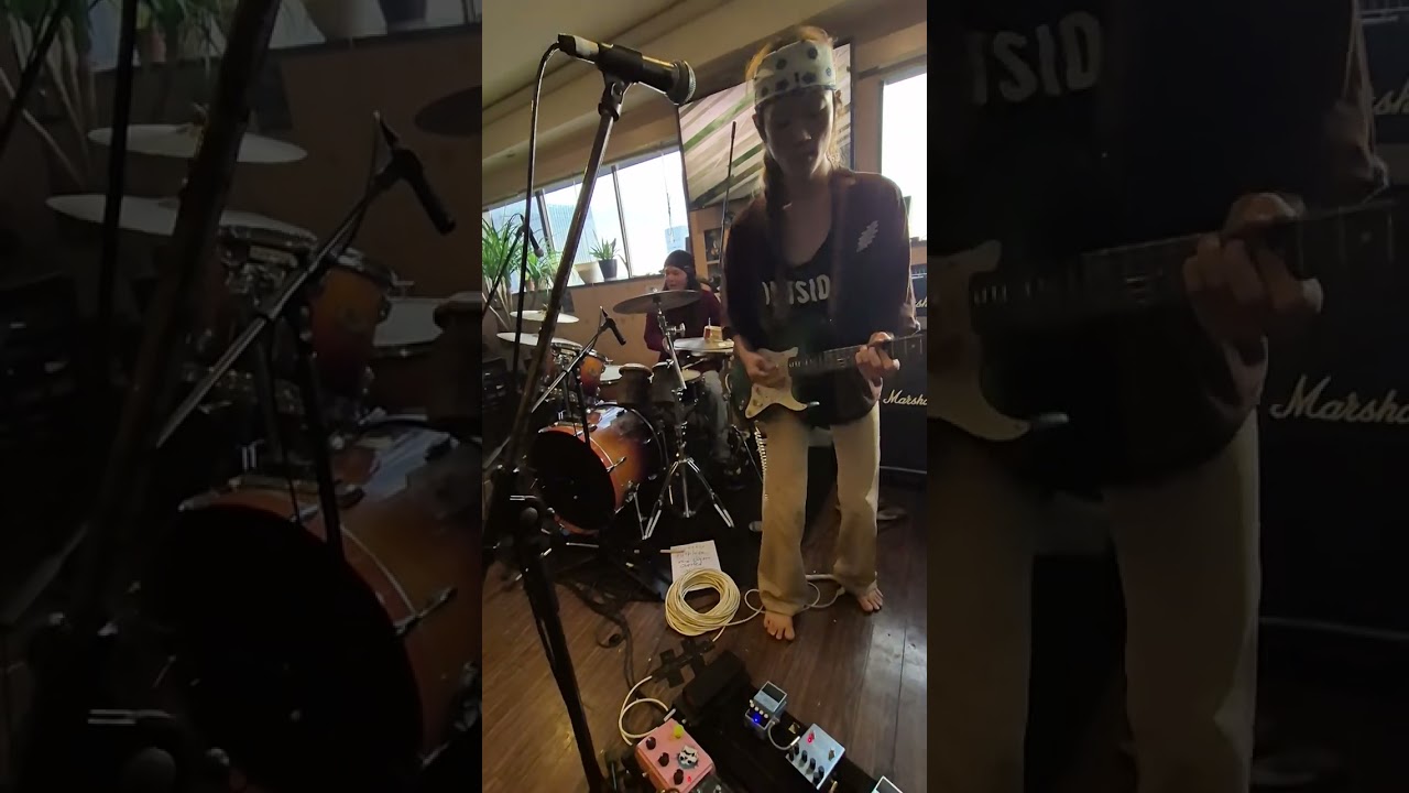 SWANS live at 月桃荘ロビーステージ