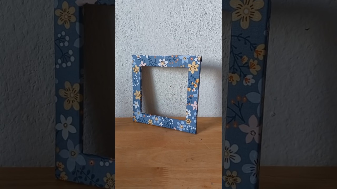 photo frame DIY easy upcycling ideas old frame fabric craft ideas mit stoff basteln