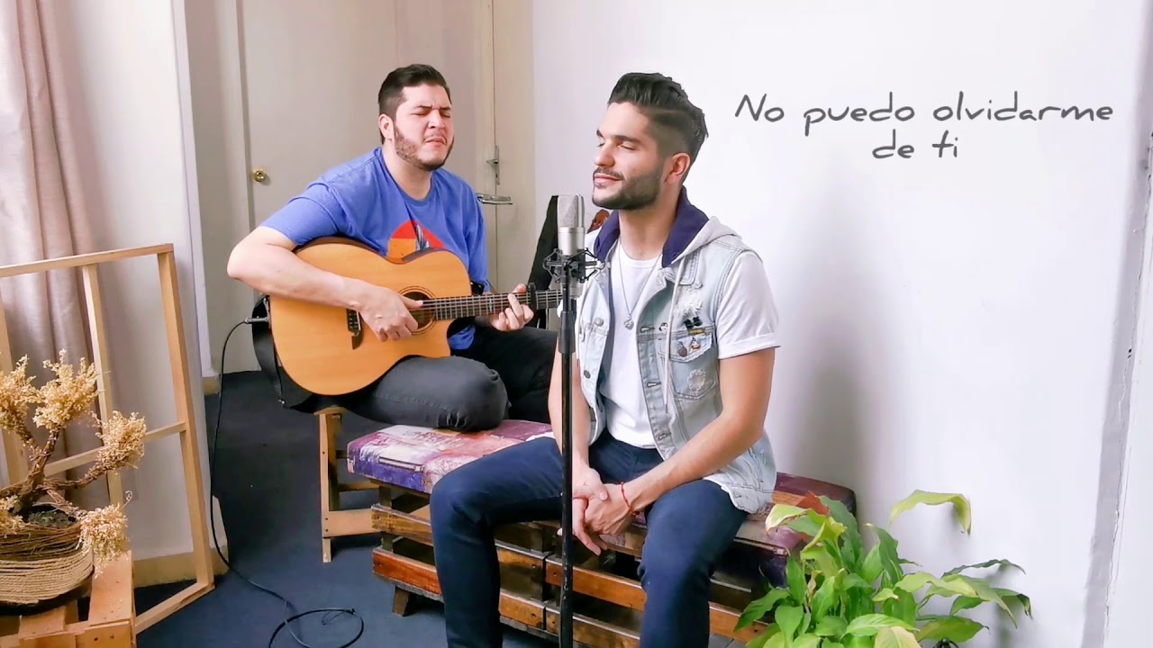 No puedo olvidarme de ti - Robert Coronel