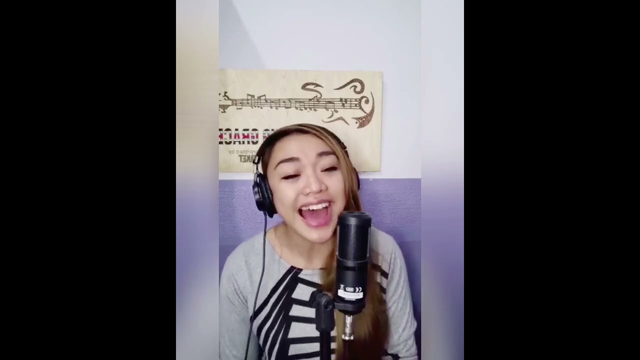 HEY JUDE by The Beatles - live cover by Ingrid Payaket