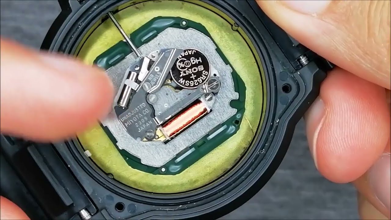 Как я менял аккумулятор в аналоговых часах MRW-200H CASIO