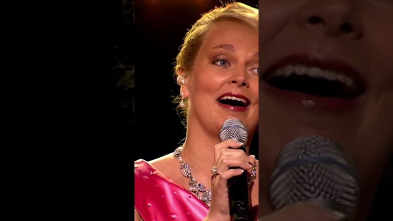 😍 Andrea Bocelli | Con Te Partir&ograve; | Time To Say Goodbye #shorts #goosebumps - Wendy Kokkelkoren