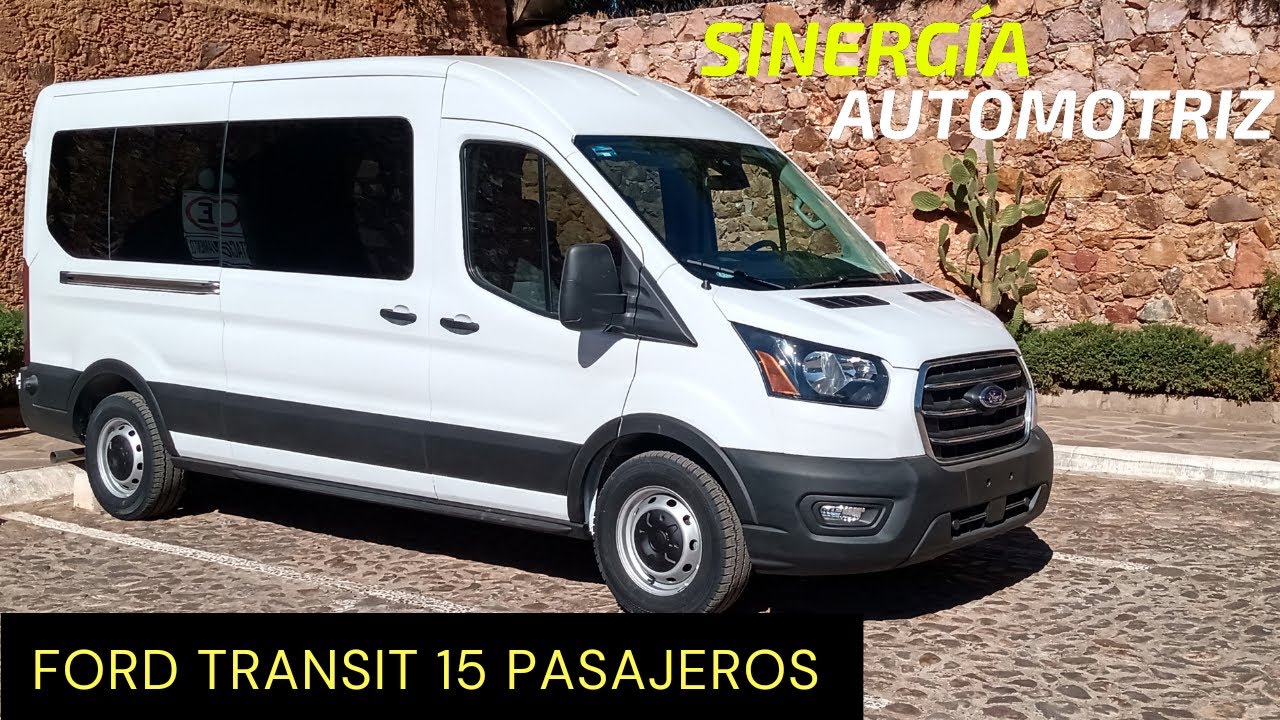 Ford Transit 15 Pasajeros Gasolina - Buen costo-beneficio - Reseña