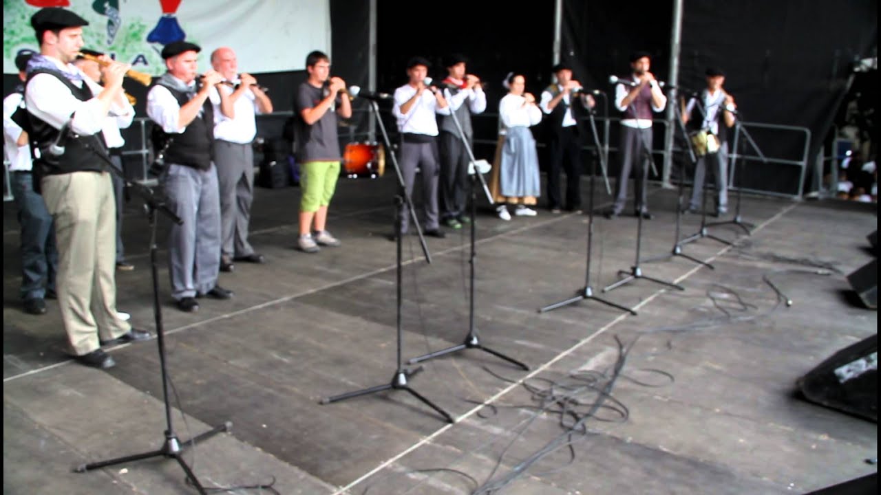 Erromeria Eguna 2011 Errenterian - Hernaniko dultzaineroak 8445
