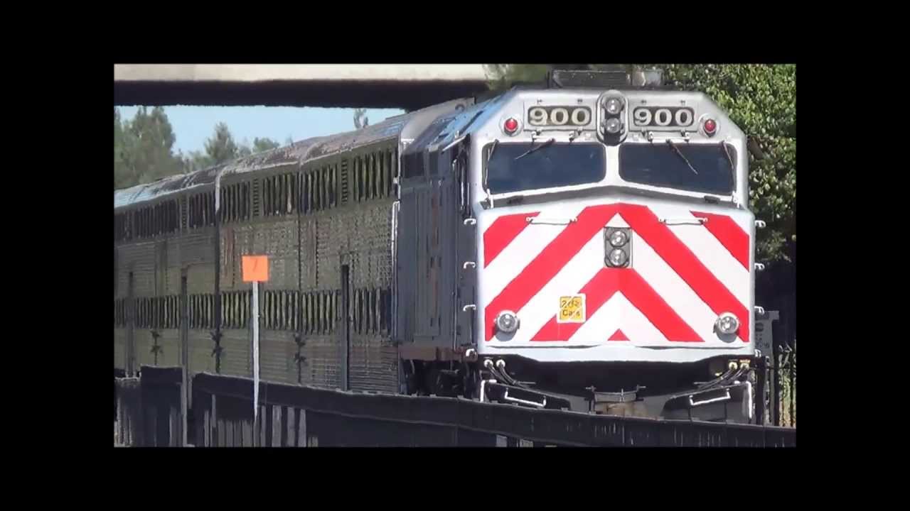 [HD] Lots of CalTrain Action in Sunnyvale (8/27/13)