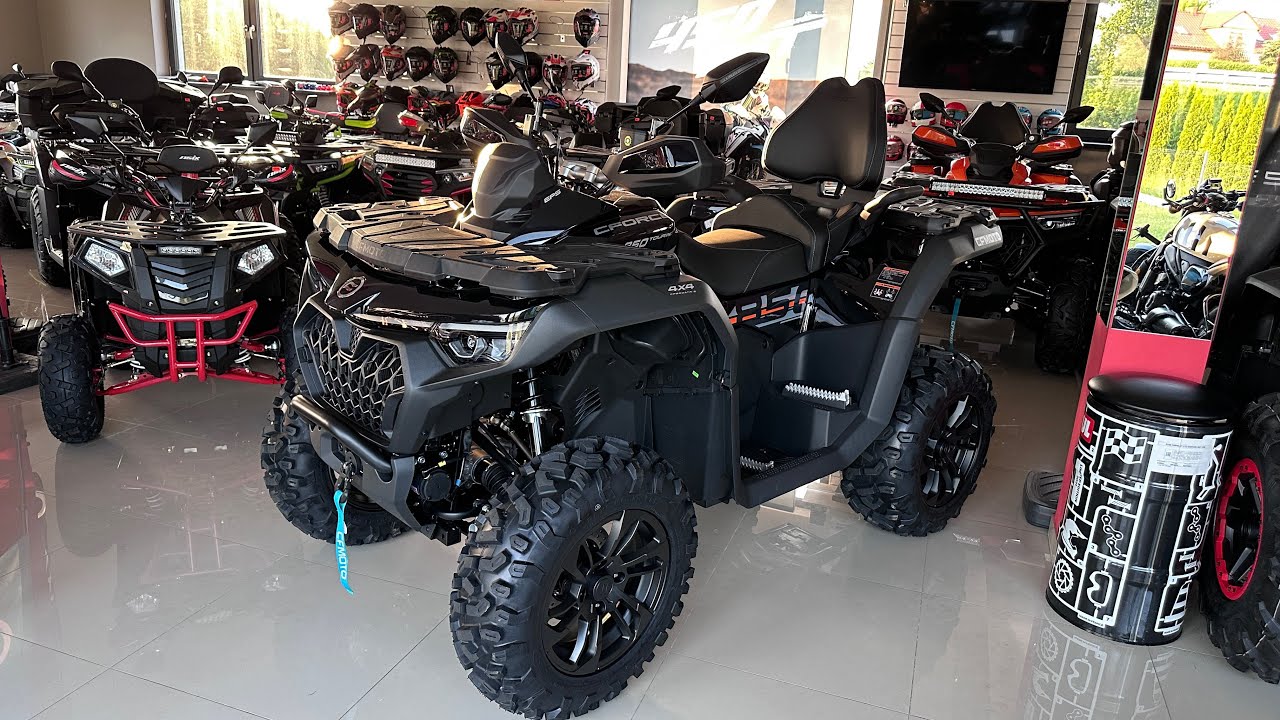 CFMOTO CFORCE 850 Touring Black Edition