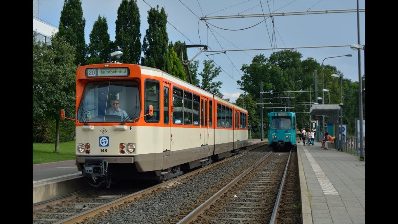 Straßenbahn Frankfurt#10: Duewags im Stadionverkehr: 2 Pt-Wagen unterwegs auf der Linie 20
