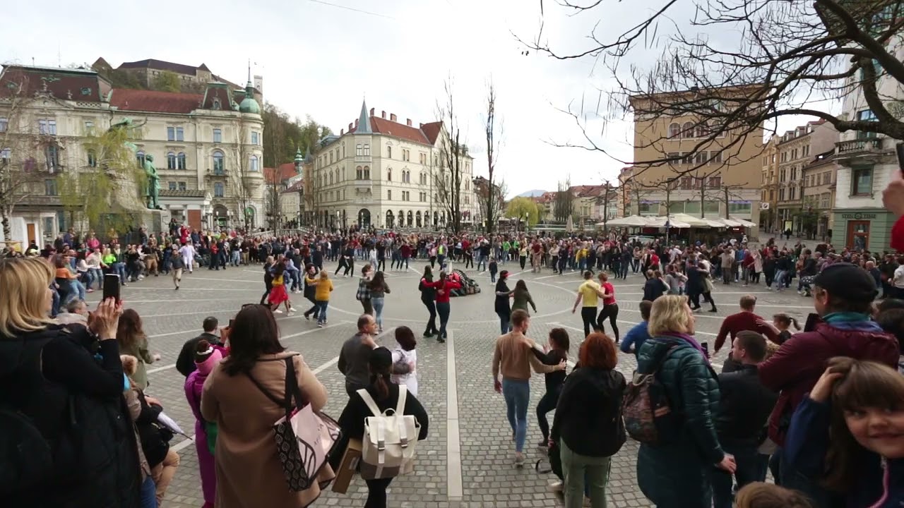 International Rueda de Casino Flashmob 2023 - Ljubljana, 1.4.2023