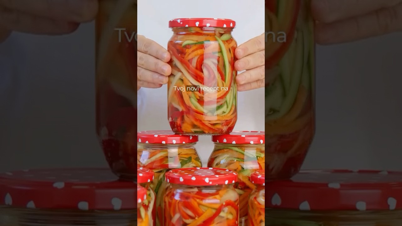 Trakasta salata &ndash; &scaron;arena zimnica u trakama