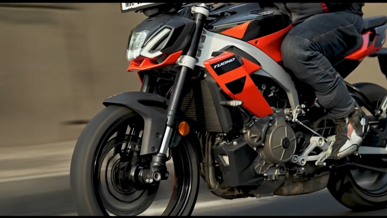 “¡La Aprilia Tuono 457 2026 HUMILLA a la MT-07 y Z650? 😱🔥”