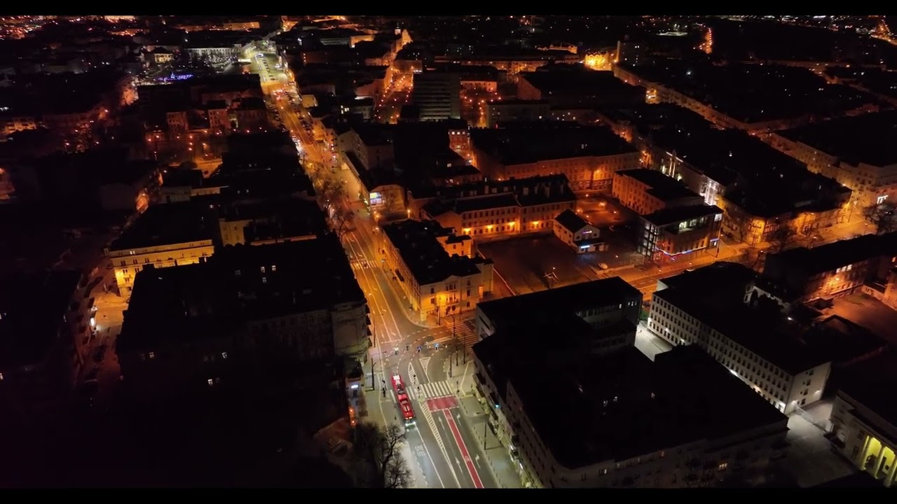 Lublin nocą al. Racławickie, Krakowskie. Dji Mavic 3 cine. 4K
