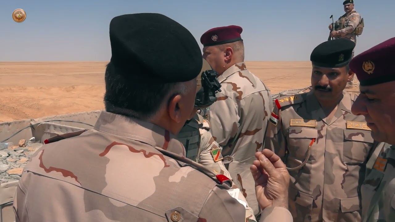 قائد القوات البرية يتفقد مراحل اكمال خط سد أبطال حوران