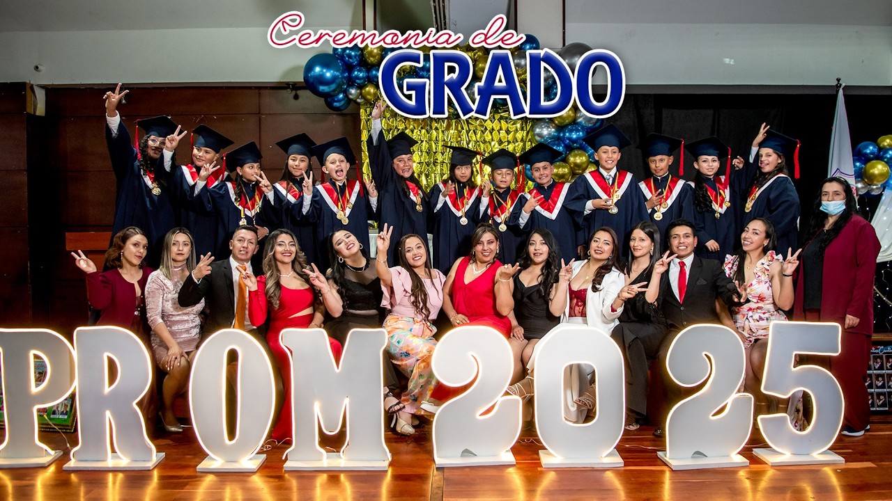 Ceremonia de grado - Mentes Creativas 2025