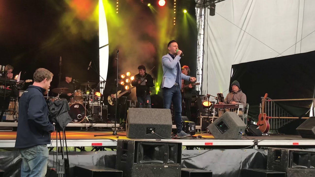 Nathan Carter NEW SONG ‘Gone Girls’