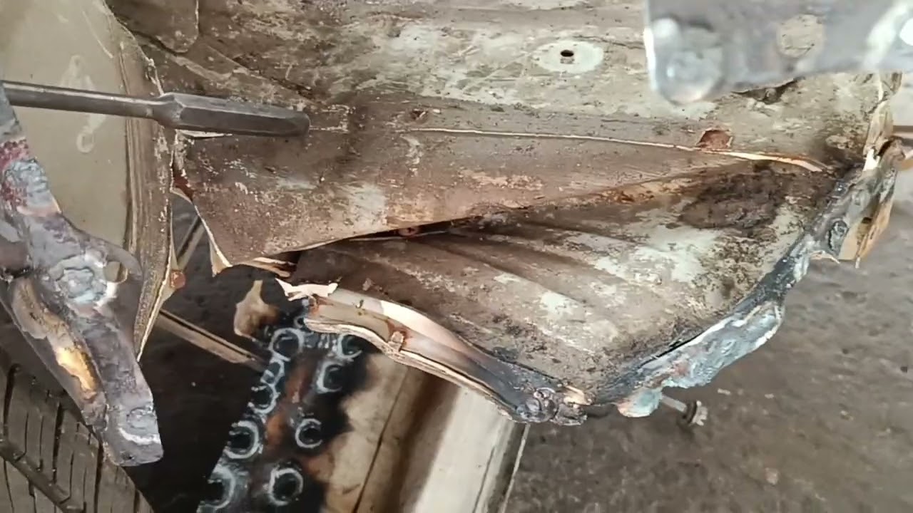 Maruti ertiga front and back impact 