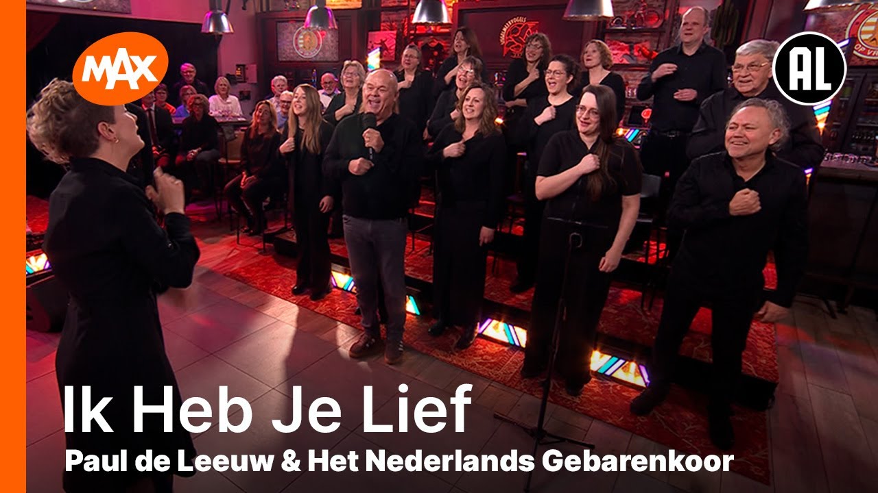 Paul de Leeuw & Het Nederlands Gebarenkoor - Ik heb je lief | CARRIE OP VRIJDAG