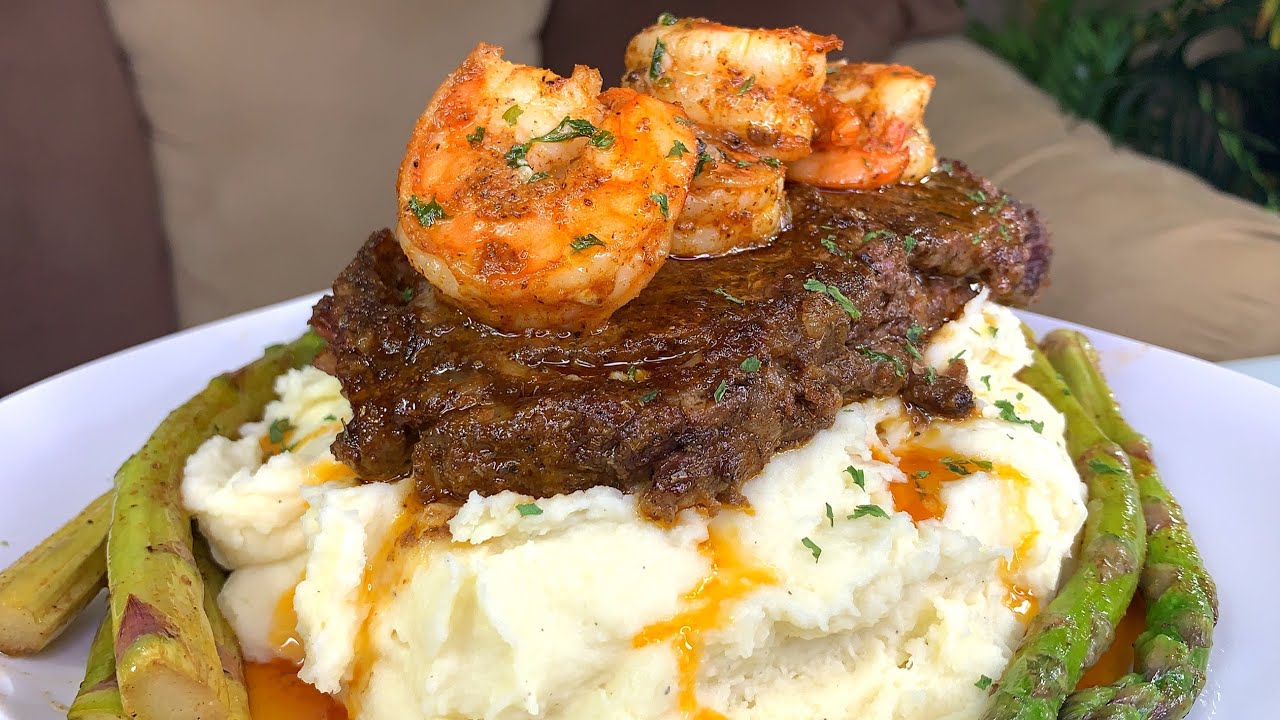 HOW TO MAKE STEAK AND SHRIMP! SURF AND TURF