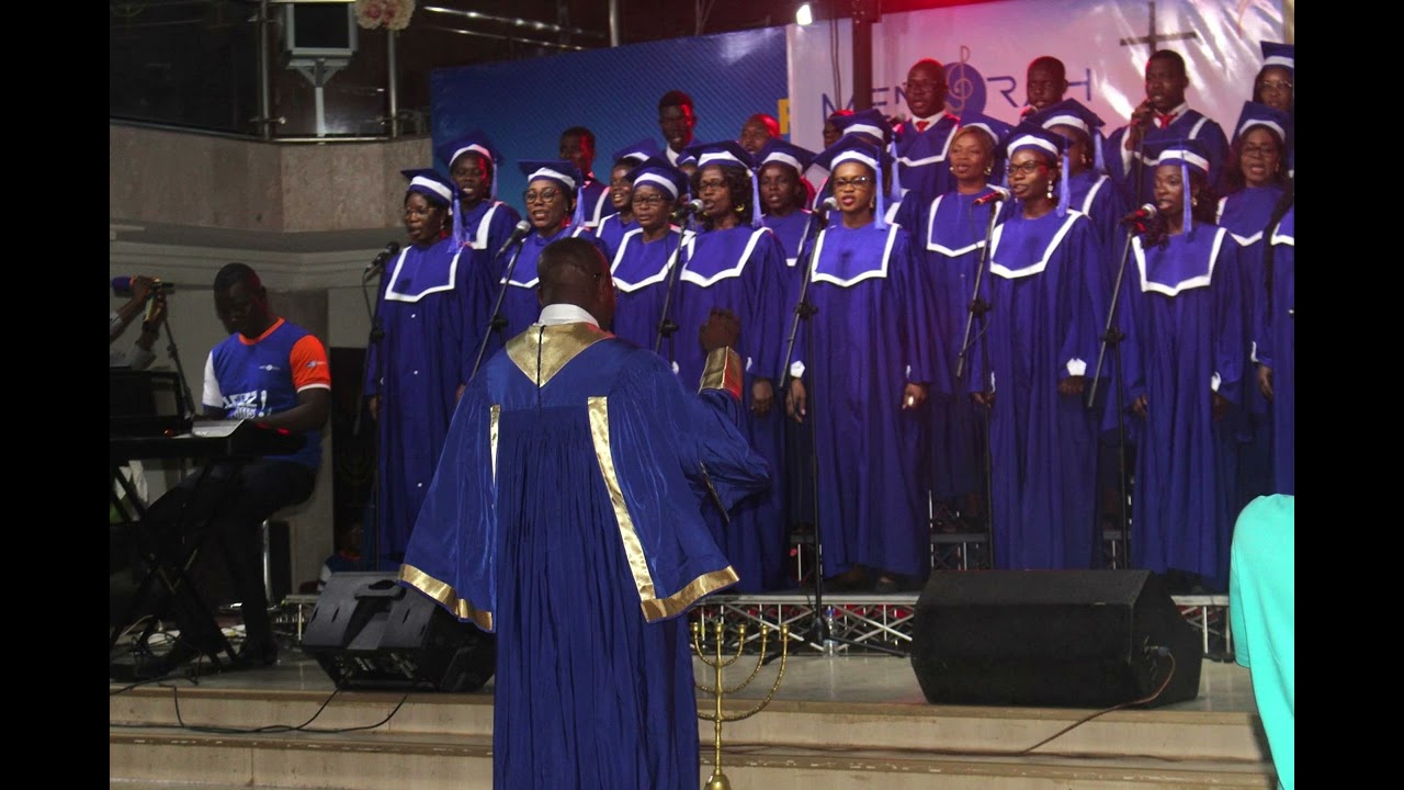 TU MERITES | CHORALE MENORAH  DE AD TEMPLE CHANDELIER