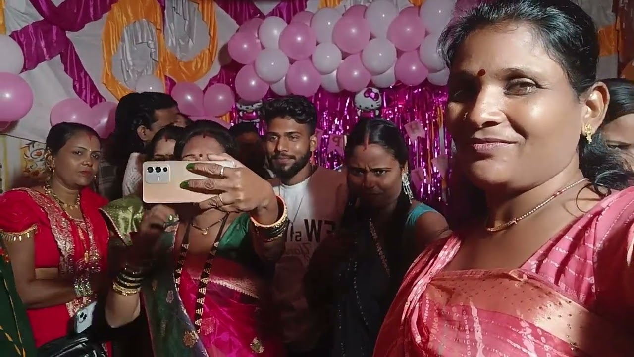 नेक्स्ट बर्थडे में गए थे हम लोग सरिता मैडम के गाने