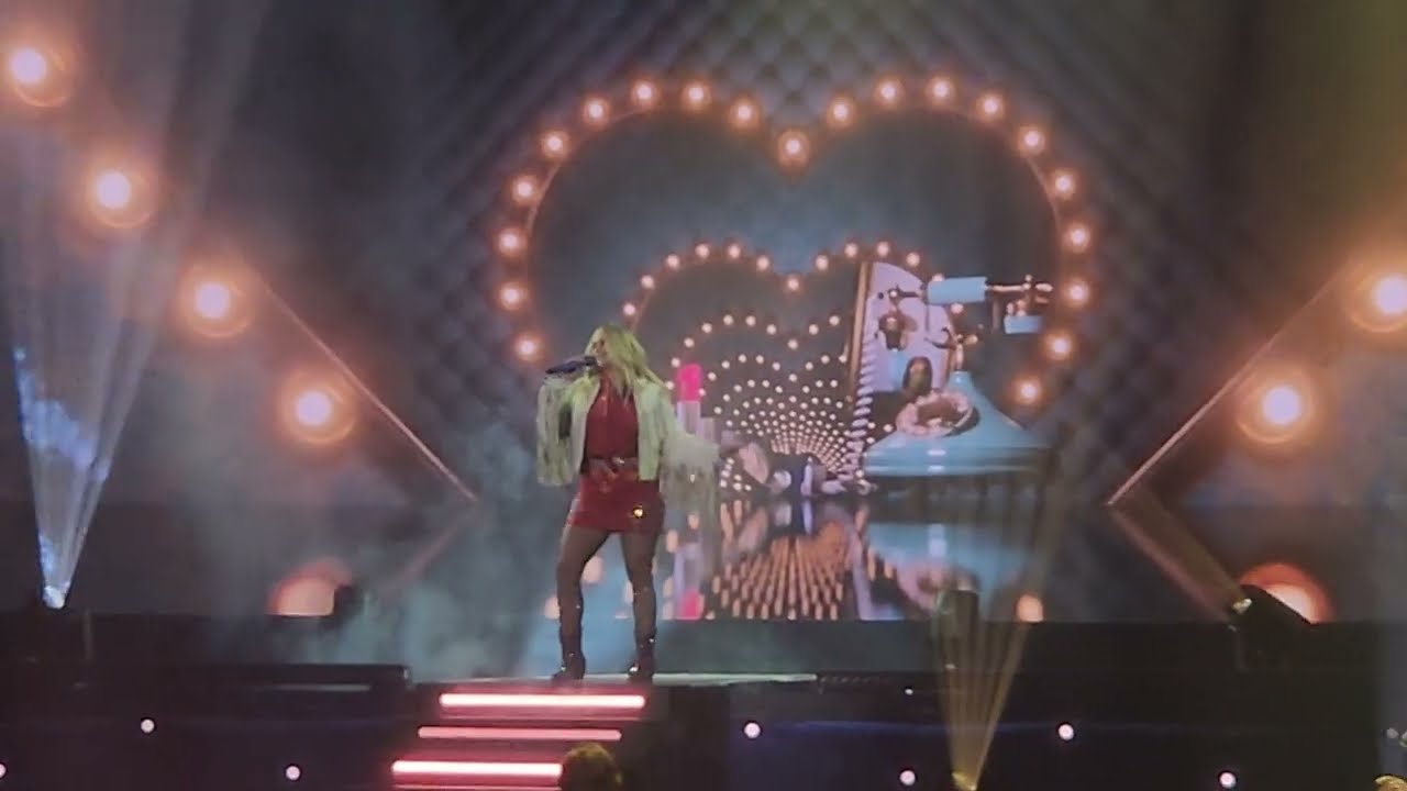 Live: Miranda Lambert - Velvet Rodeo Las Vegas 2024