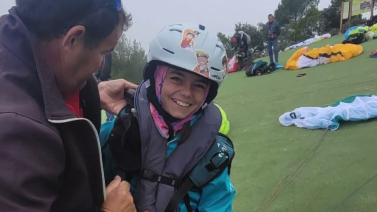 Grands vols en parapente à Monaco Roquebrune Cap Martin pour Elya avec sa Niviuk Kode P