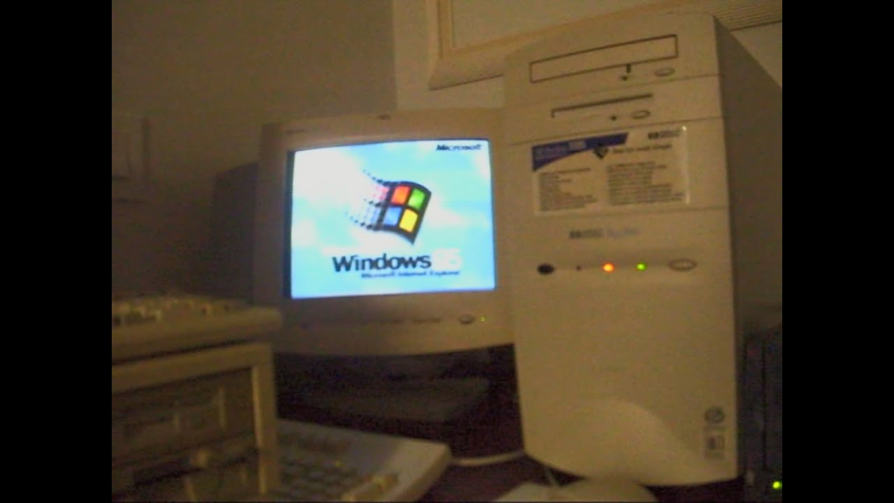 1996 HP Pavilion 7285 Multimedia PC running Windows 95.wmv
