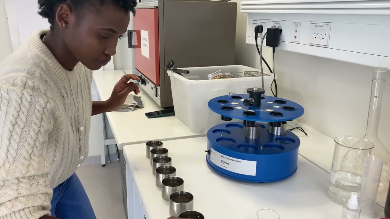 Wet agregate stability test - IMSOGLO student 2022