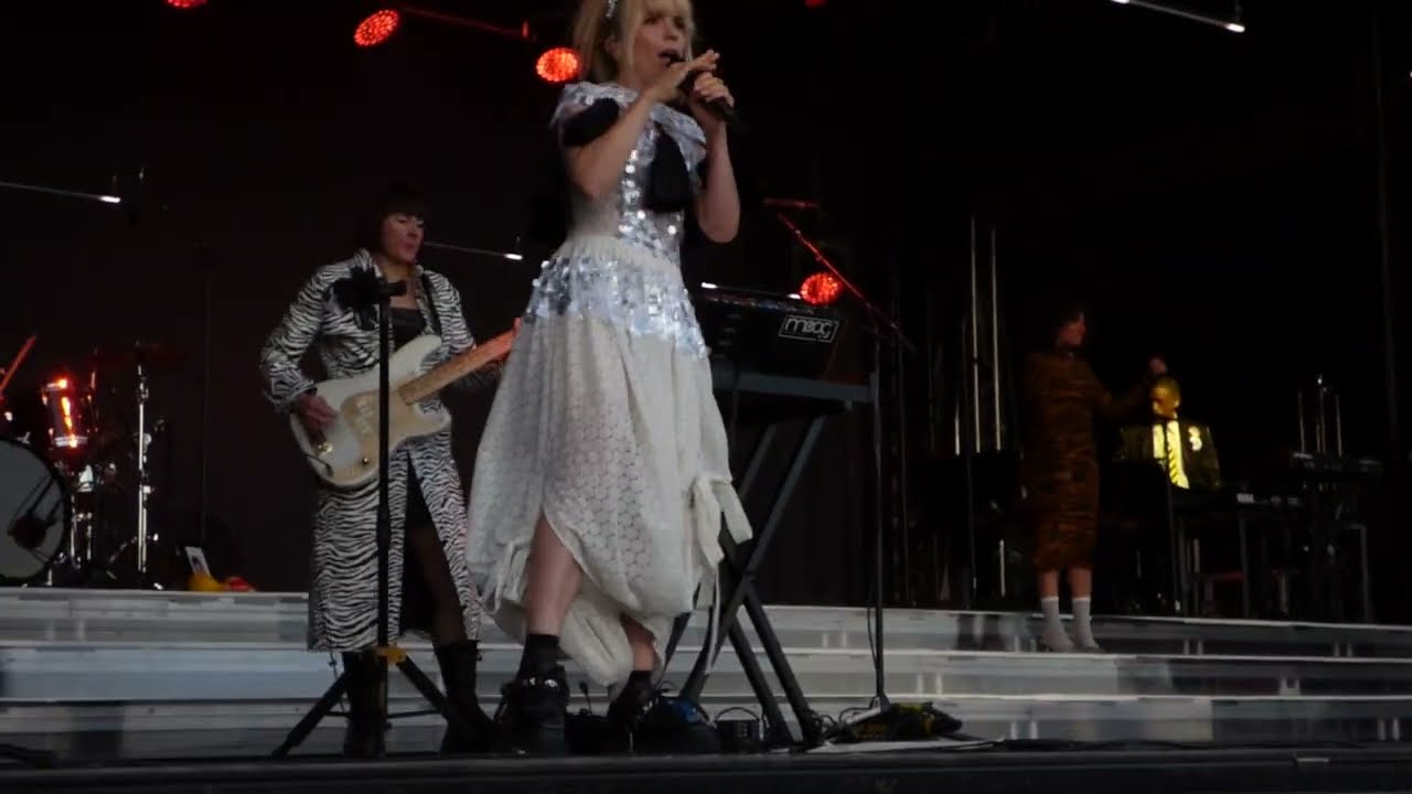 Gold - Opening Number of Paloma Faith show at Plymouth 9 July 2022