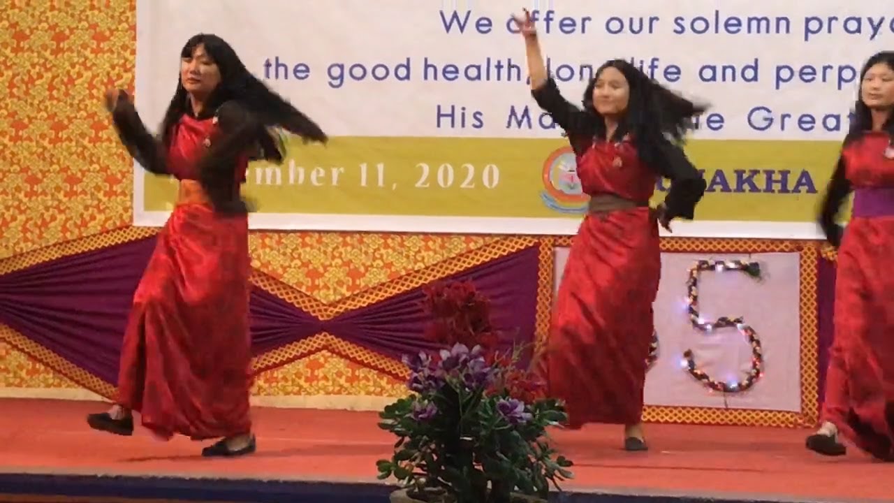 Dzongkha Remix dance by Punakha Central School. Lekeythang