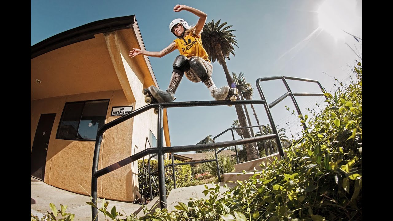 BARBIE - RAW RTS - Quad Skating