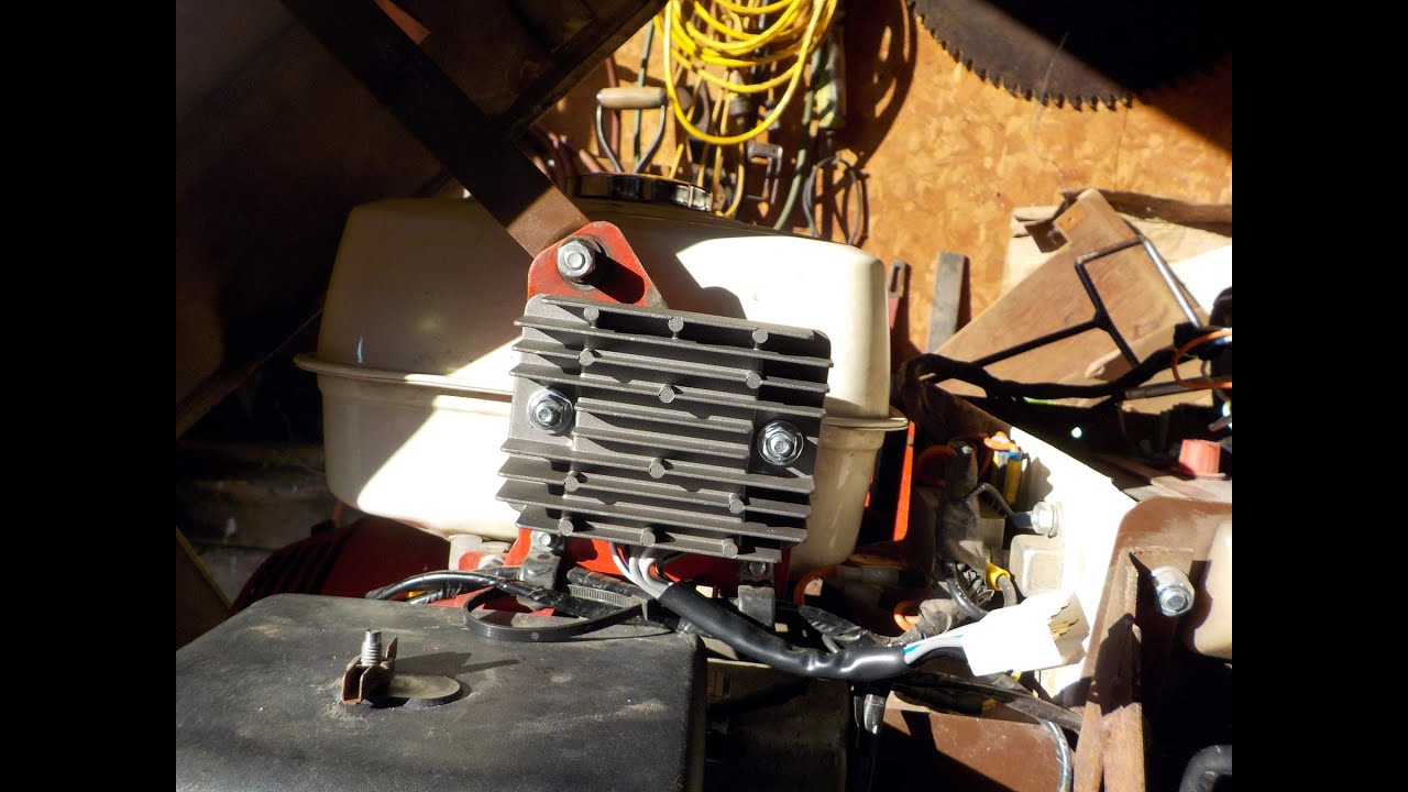 Honda GX390 10 Amp Charge Coils With 18 Amp Rectifier Regulator Test