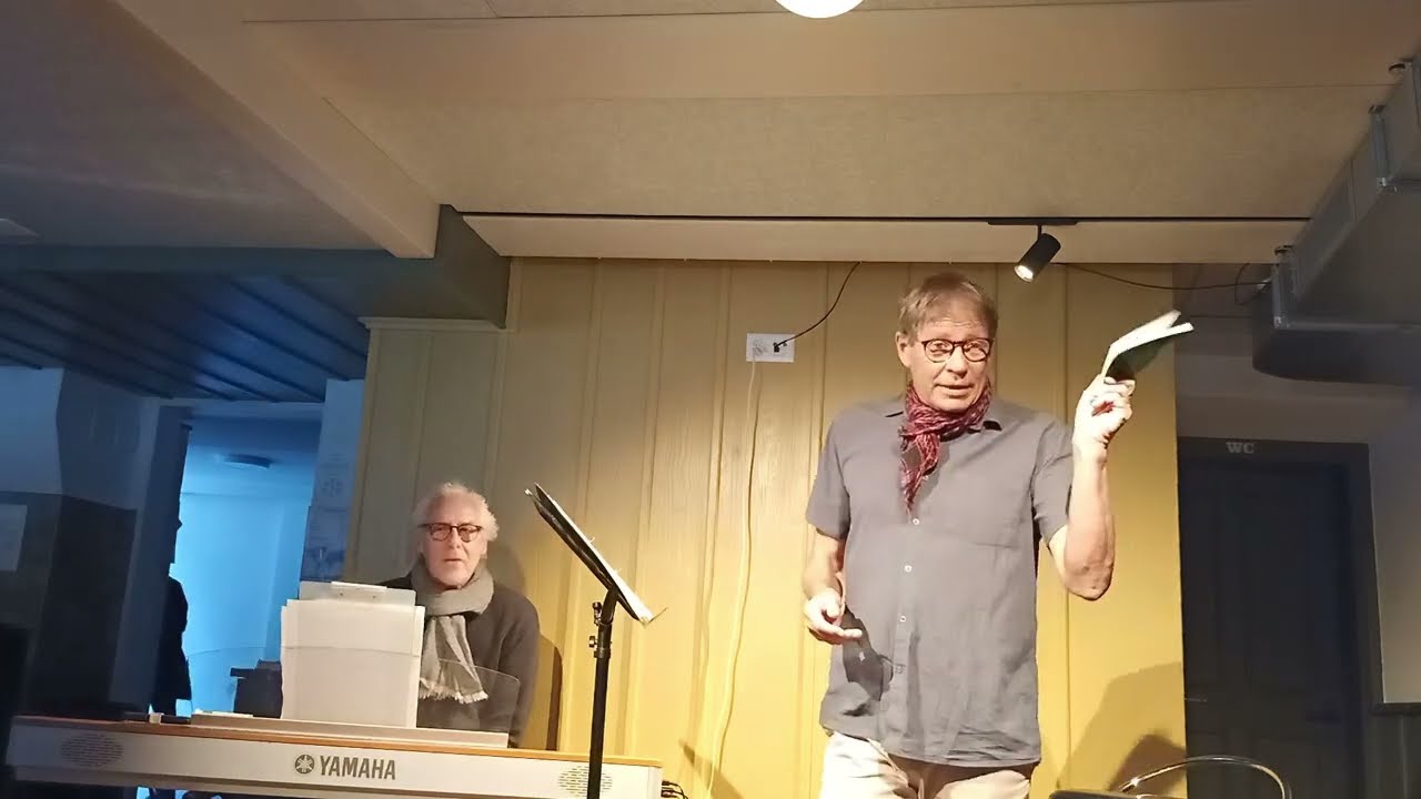 Gloorios - Wie schön ist es im Freien, Demokratie oder Diktatur?