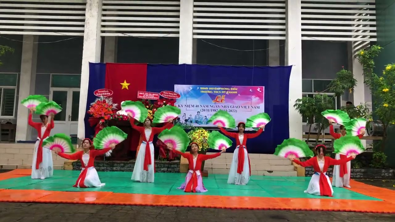 Múa Sắc xuân Lớp 8A1 Trường THCS Mỹ Khánh 20/11/2022